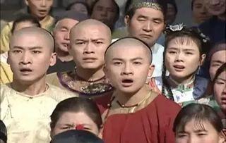 麻木的吃瓜群众,看透娱乐圈的冷漠与喧嚣